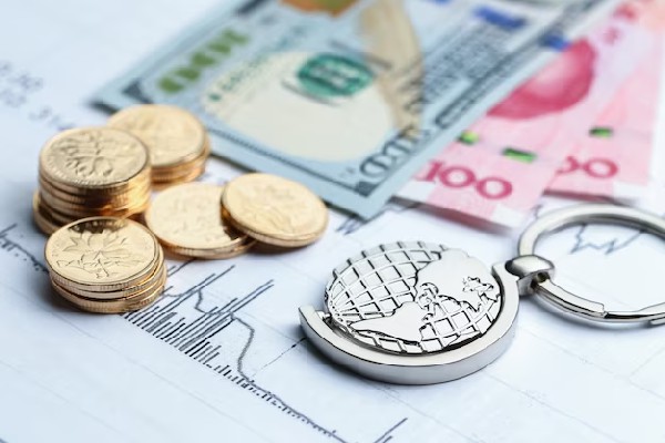 华夏华润商业REIT：梅阿敏担任华润商业资产总经理，王磊担任润鑫商业投资总经理